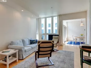 Photo #3: 21450089 Listing