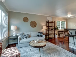 Photo #3: 21451558 Listing 