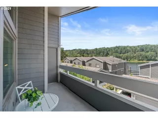 Photo #5: 21451871 Listing 