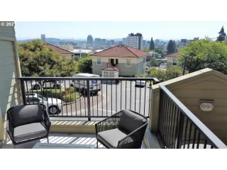 Photo #5: 21451878 Listing 