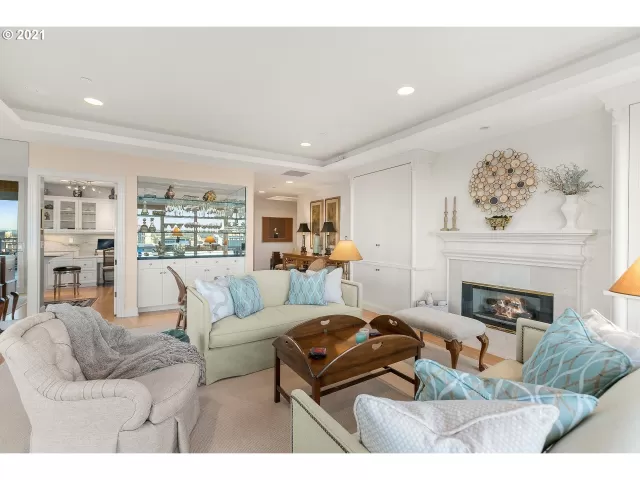 MLS: 21452267 Condo For Sale