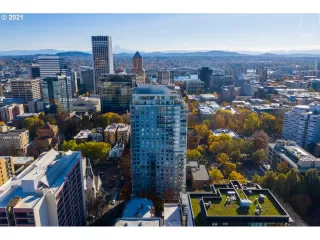 Photo #3: 21452731 Listing