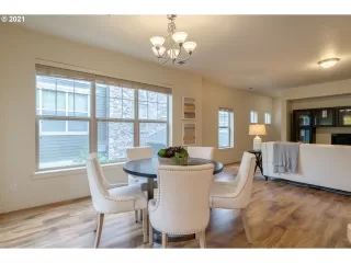 Photo #6: 21453066 Listing 