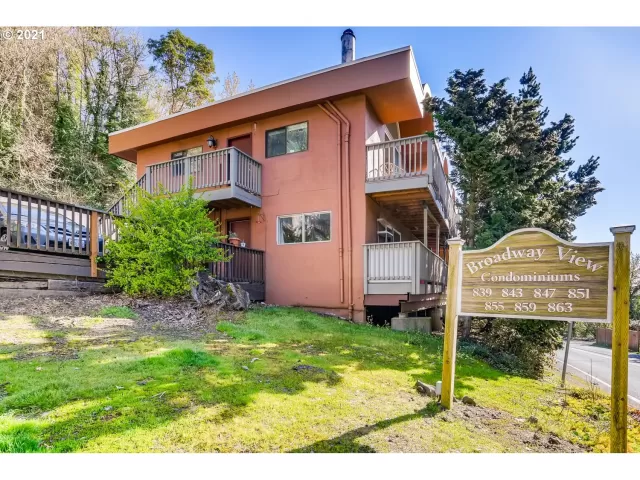 MLS: 21453367 Condo For Sale