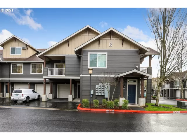 MLS: 21454921 Condo For Sale