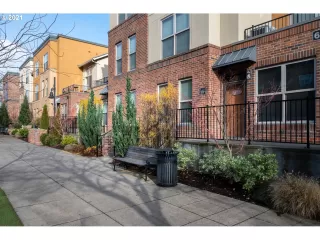 Photo #1: 21455046 Listing