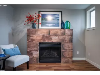 Photo #5: 21455046 Listing