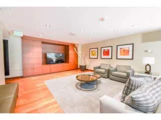 Photo #2: 21455111 Listing 