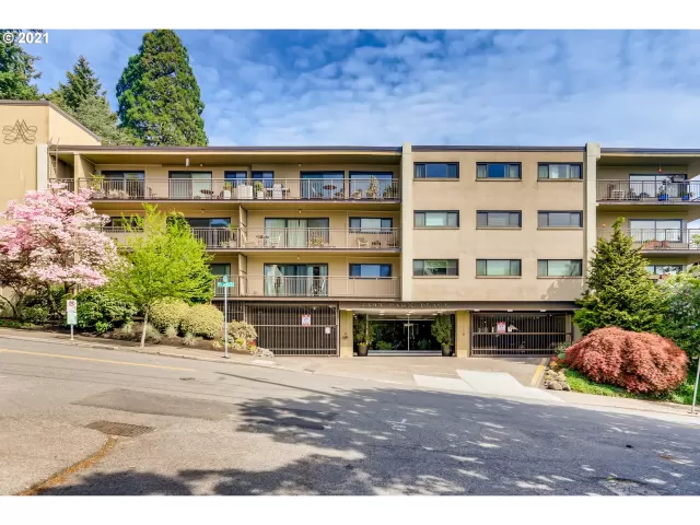 MLS: 21455202 Condo For Sale