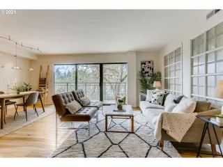 Photo #3: 21455202 Listing