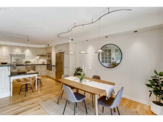 Photo #6: 21455202 Listing