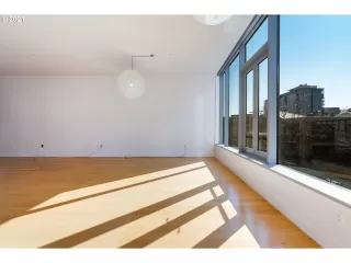 Photo #2: 21455274 Listing