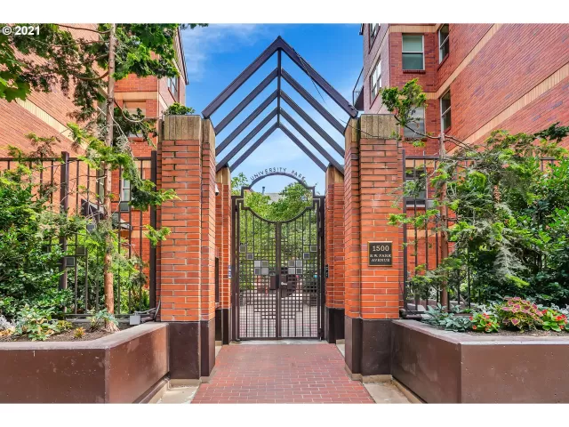 MLS: 21455494 Condo For Sale