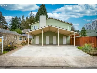 Click for more information on MLS # 21456041 : 334 SE 32ND AVE More Details about MLS # 21456041 : 334 SE 32ND AVE
