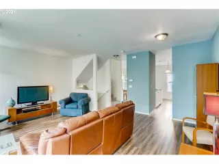 Photo #5: 21457153 Listing 