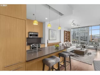 Photo #3: 21458089 Listing 