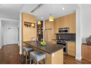 Photo #4: 21458089 Listing 