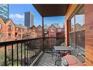 Photo #2: 21458219 Listing