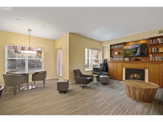 Photo #5: 21458219 Listing