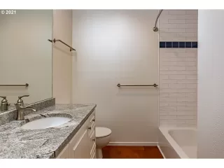 Photo #3: 21458336 Listing 