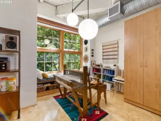 Photo #2: 21459277 Listing 