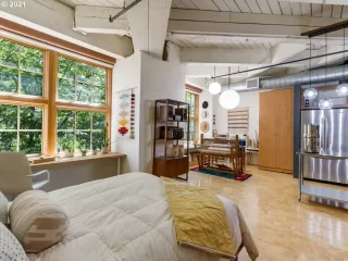 Photo #6: 21459277 Listing 