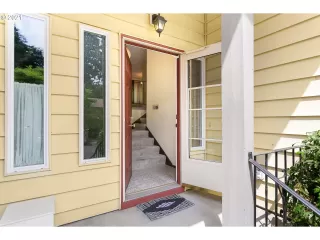 Photo #3: 21461018 Listing