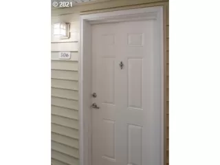 Photo #2: 21461064 Listing