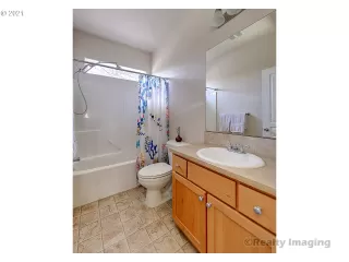 Photo #2: 21461842 Listing
