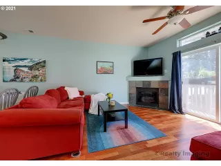 Photo #3: 21461842 Listing