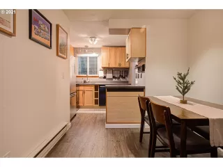 Photo #2: 21461861 Listing