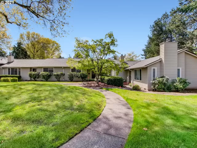 MLS: 21463329 Condo For Sale