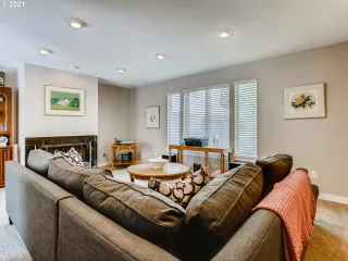 Photo #1: 21463329 Listing