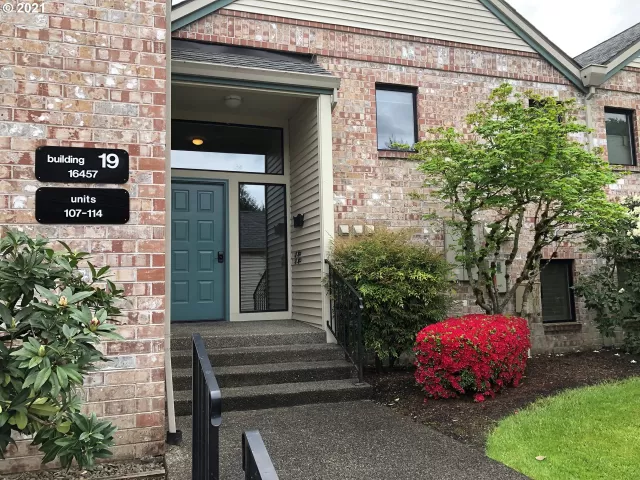 MLS: 21464029 Condo For Sale