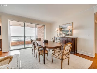 Photo #3: 21464259 Listing