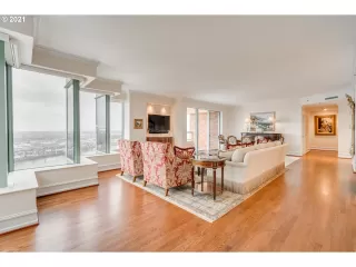 Photo #5: 21464259 Listing