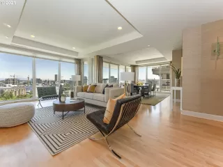 Photo #5: 21464624 Listing