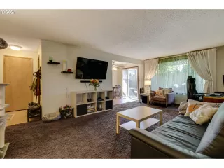 Photo #3: 21465389 Listing 