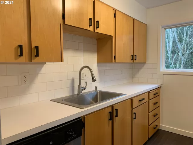 MLS: 21465926 Condo For Sale