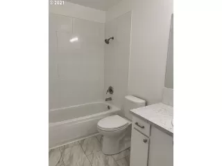 Photo #2: 21465926 Listing