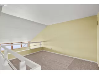 Photo #6: 21465935 Listing 