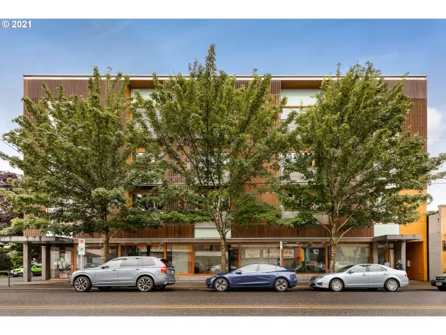 MLS: 21466067 Condo For Sale