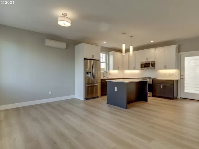 MLS: 21466109 Condo For Sale