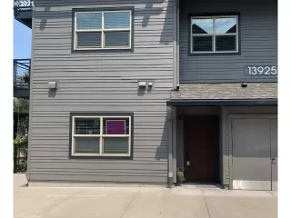 Photo #4: 21466505 Listing
