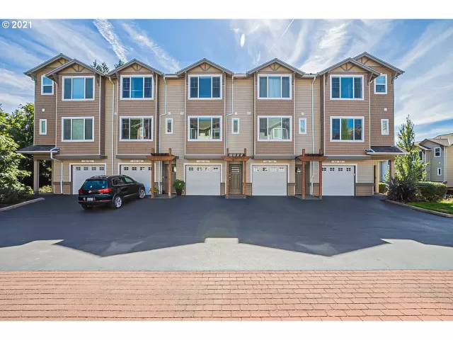 MLS: 21466578 Condo For Sale