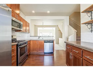 Photo #1: 21466578 Listing 