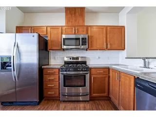 Photo #5: 21466578 Listing 