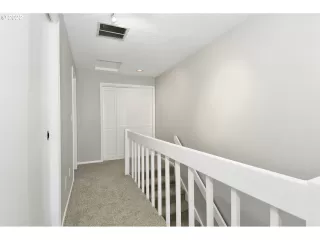 Photo #4: 21467005 Listing