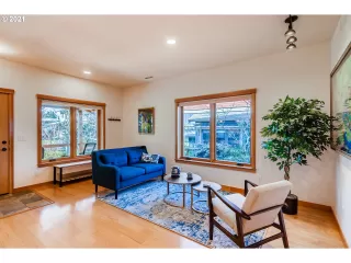 Photo #6: 21467296 Listing 