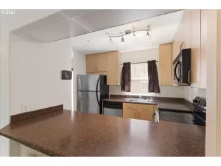 Photo #3: 21467758 Listing 